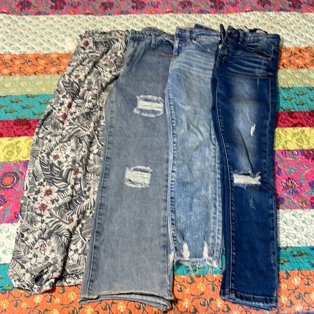 4 pants